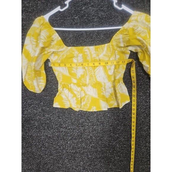 Sim & Sam Women's Top Blouse Puff Sleeve Yellow Floral Small S Crop Cotton NWT - Picture 7 of 8